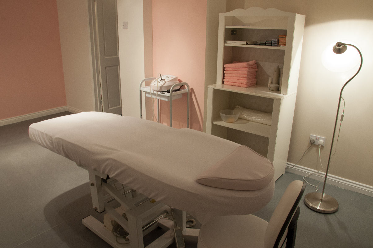 Purley BID Business of the Month The Lounge Nail & Beauty Salon